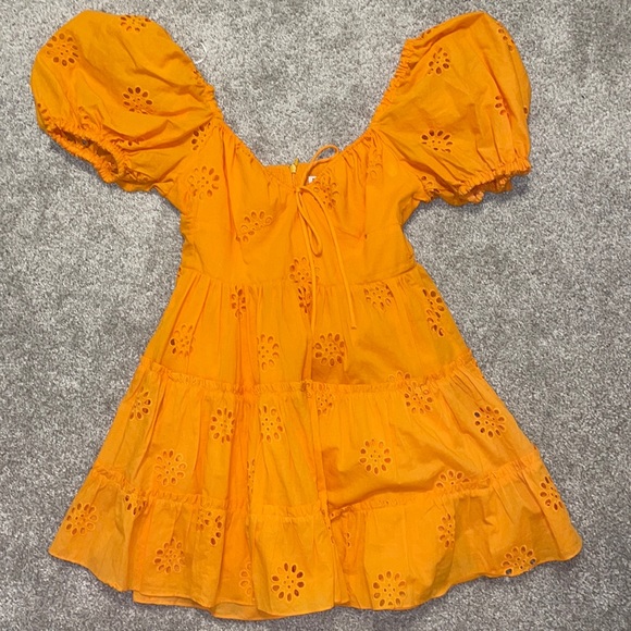 zara orange puff sleeve dress NWT Zara Cutwork Embroidery Midi Dress Orange